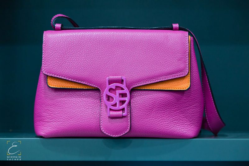 Fotografo profili aziende a Roma borsa